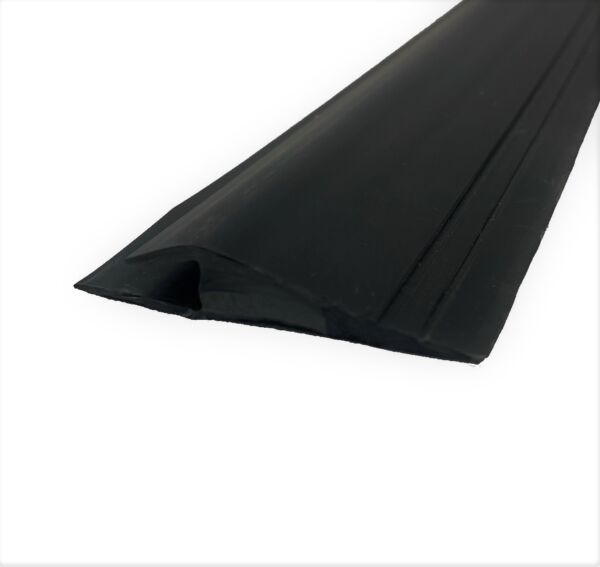 Rubber flooring reducer edge